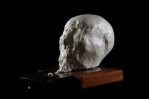 "A head" - sculturacm 40x30x30